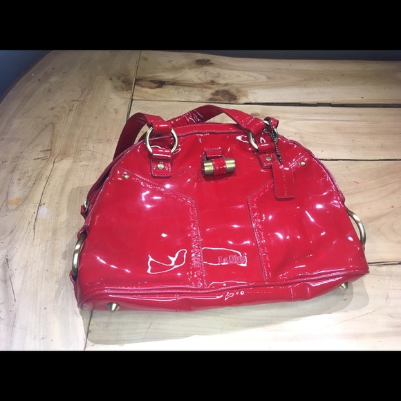 La Diva Purse 👛 - Picture 1 of 3